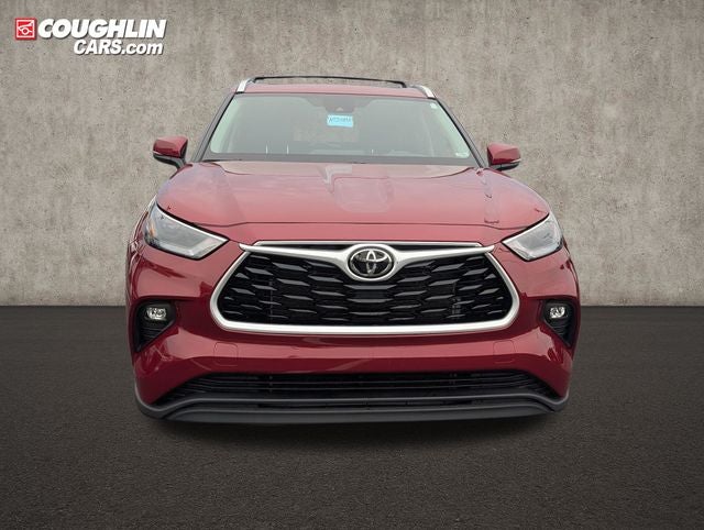 2025 Toyota Highlander XLE