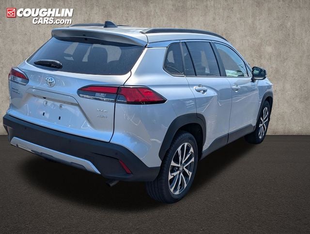 2025 Toyota Corolla Cross XLE