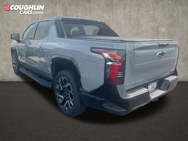 2025 Chevrolet Silverado EV Max Range RST