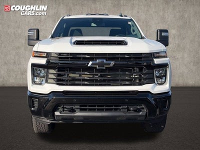 2026 Chevrolet Silverado 2500HD 4WD Crew Cab 172" Custom