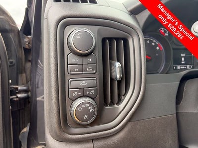 2023 Chevrolet Silverado 1500 4WD Crew Cab 147" Custom
