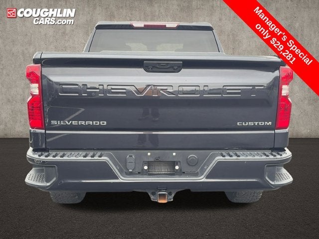 2023 Chevrolet Silverado 1500 4WD Crew Cab 147" Custom