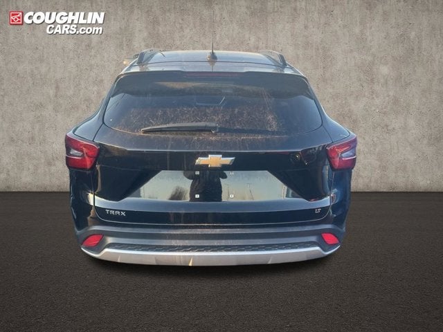 Used 2024 Chevrolet Trax LT with VIN KL77LHE24RC004883 for sale in Pataskala, OH