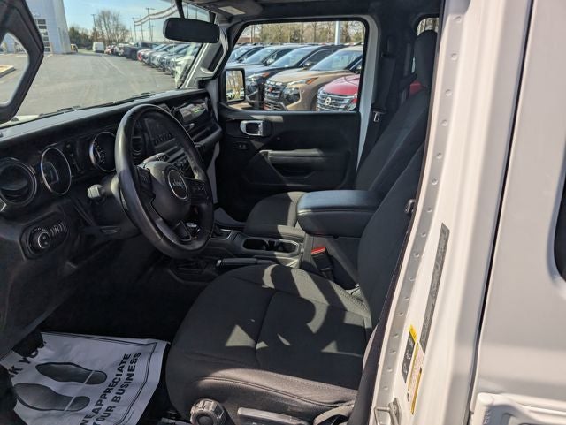 2022 Jeep Gladiator Altitude