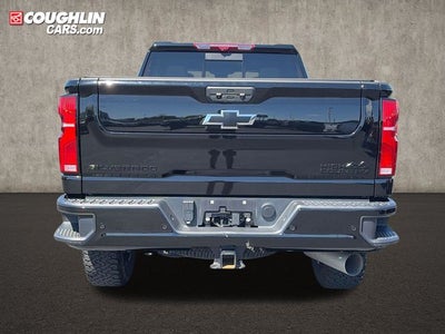 2025 Chevrolet Silverado 3500HD High Country