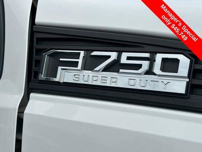 2019 Ford F-750SD Base