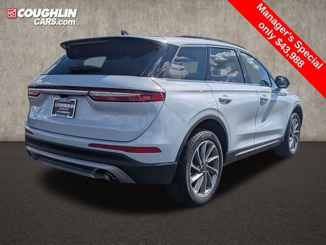 2026 Lincoln Corsair Premiere