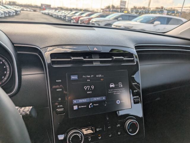 2022 Hyundai Tucson SE