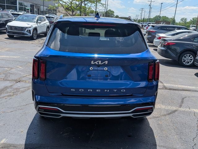 2022 Kia Sorento S