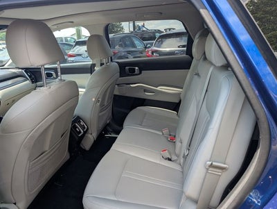 2022 Kia Sorento S