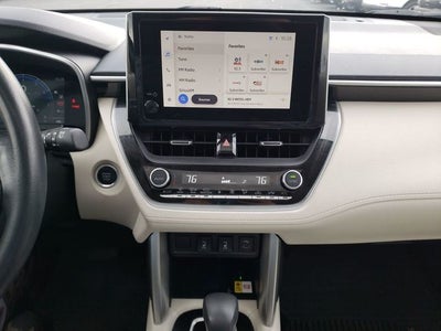 2023 Toyota Corolla Cross XLE