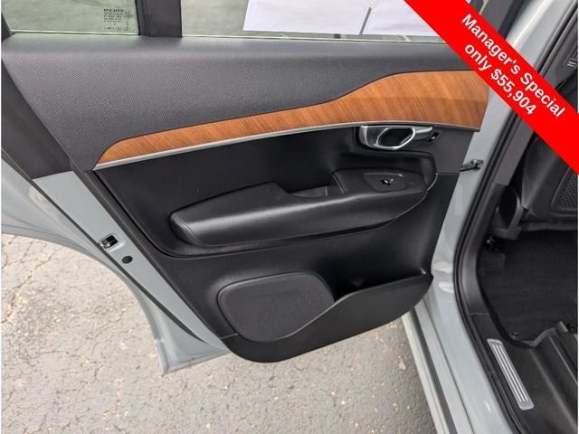 2025 Volvo XC90 Plug-In Hybrid Plus