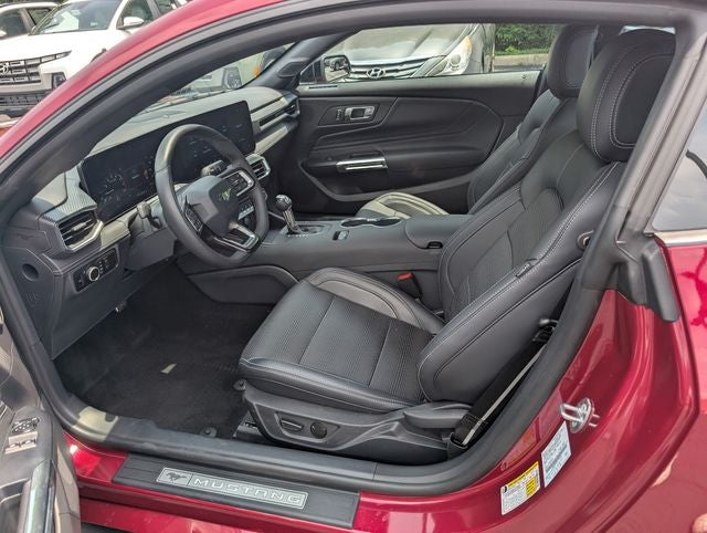 2025 Ford Mustang EcoBoost Premium