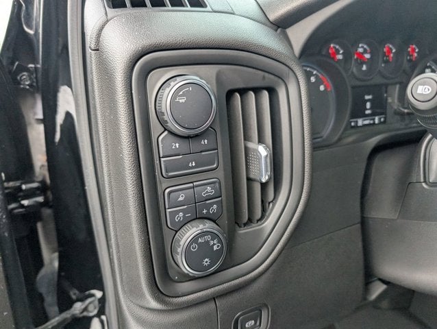 2024 Chevrolet Silverado 2500HD 4WD Crew Cab 159" Custom