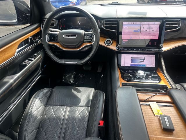 2022 Jeep Grand Wagoneer Series III