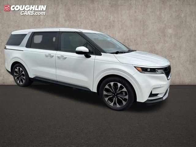 2024 Kia Carnival EX