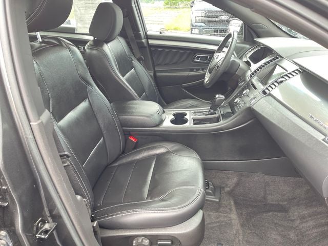 2018 Ford Taurus SEL