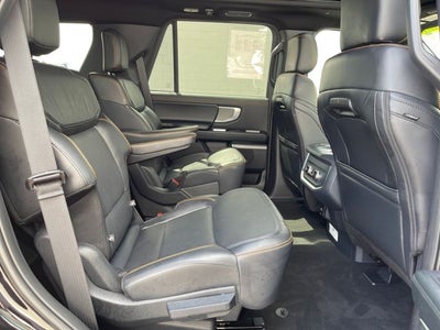 2025 Ford Expedition Tremor