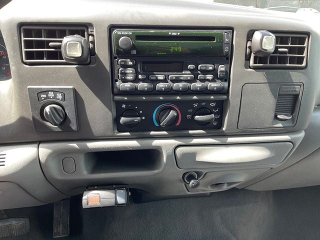 2003 Ford F-250SD XLT