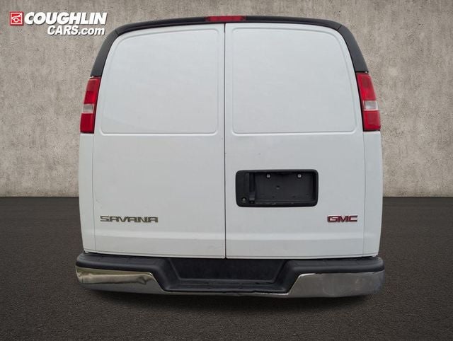 2022 GMC Savana 2500 Work Van