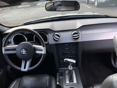 2005 Ford Mustang GT Premium