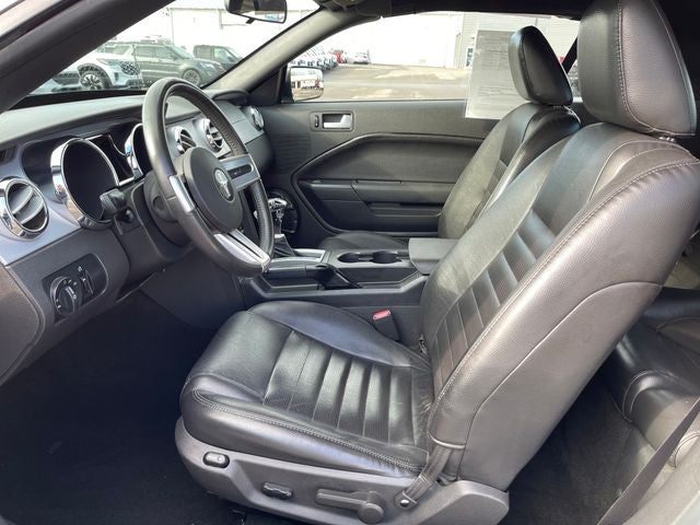 2005 Ford Mustang GT Premium