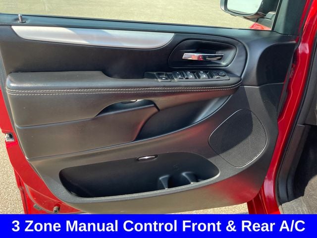 2015 Dodge Grand Caravan SE