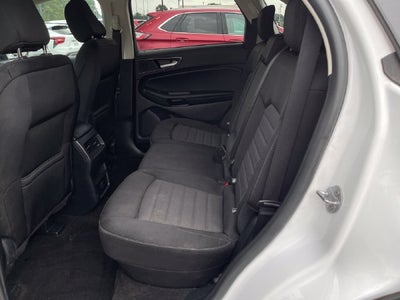 2020 Ford Edge SE