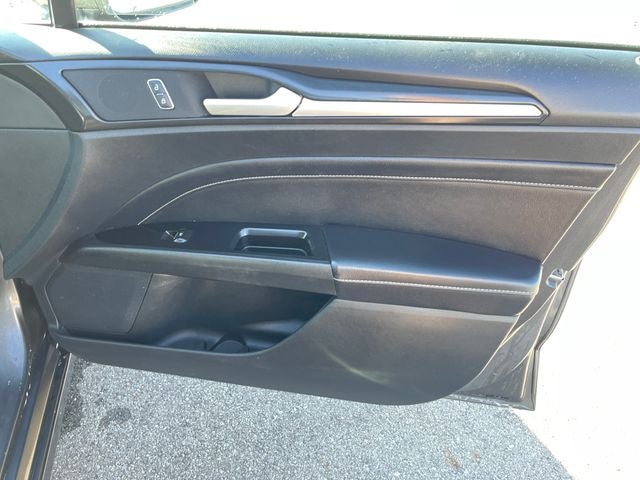 2019 Ford Fusion Hybrid Titanium