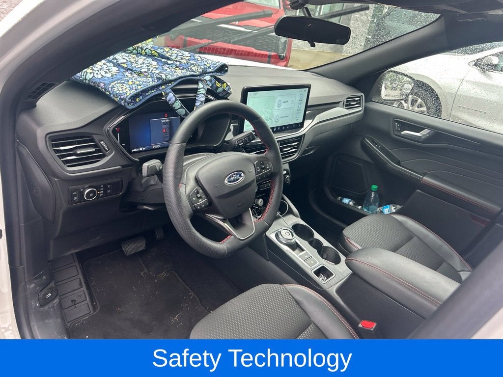 2026 Ford Escape Hybrid ST-Line Select