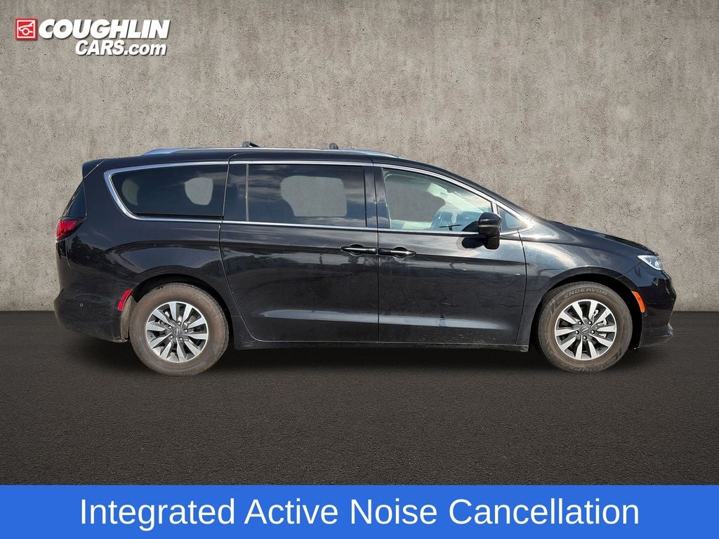 2021 Chrysler Pacifica Hybrid Touring L