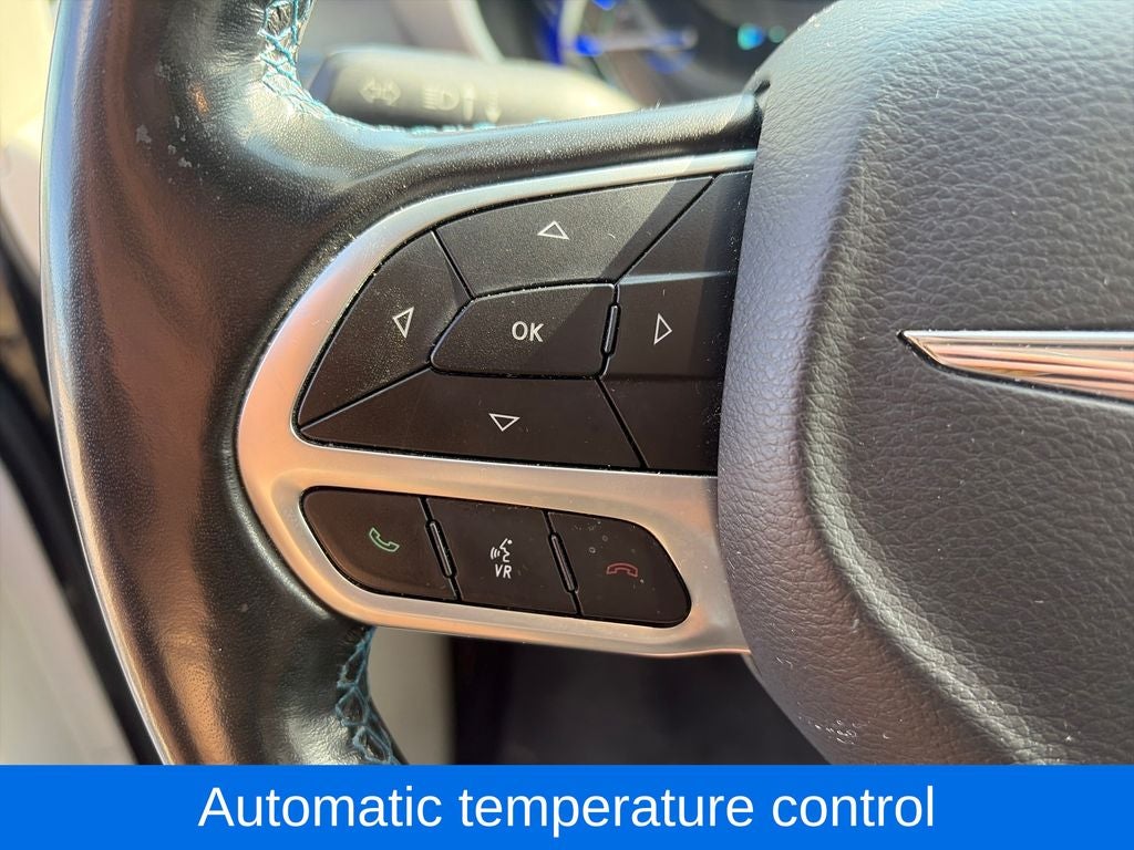 2021 Chrysler Pacifica Hybrid Touring L