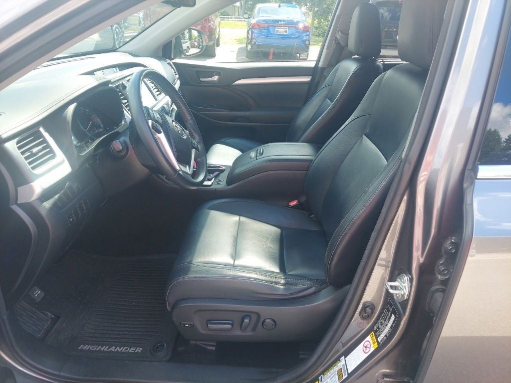 2014 Toyota Highlander XLE V6