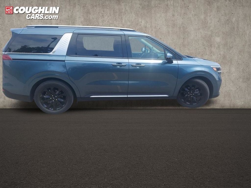 2024 Kia Carnival SX
