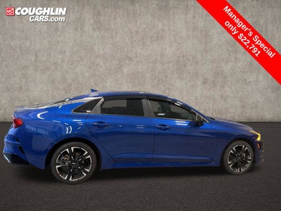 2022 Kia K5 GT-Line