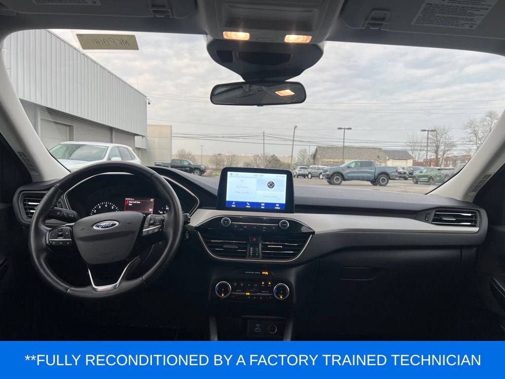 2022 Ford Escape SEL