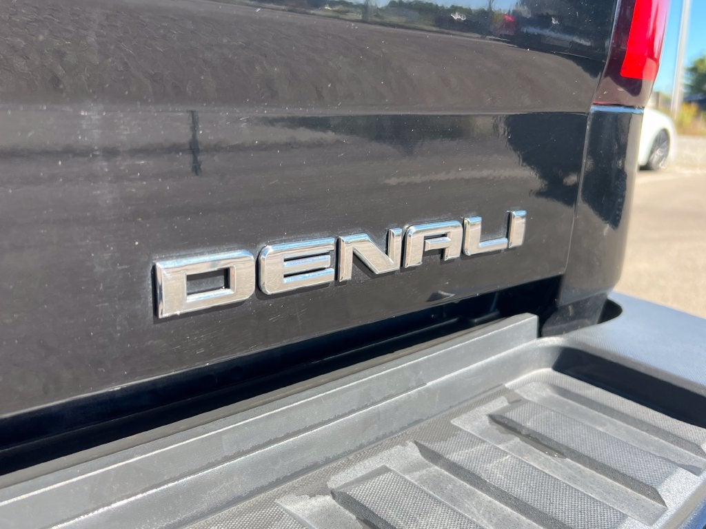 2015 GMC Sierra 2500HD Denali