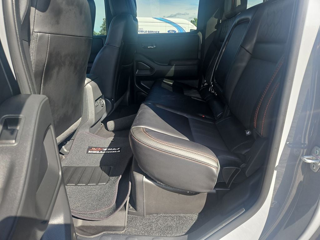 2024 Nissan Frontier PRO-4X