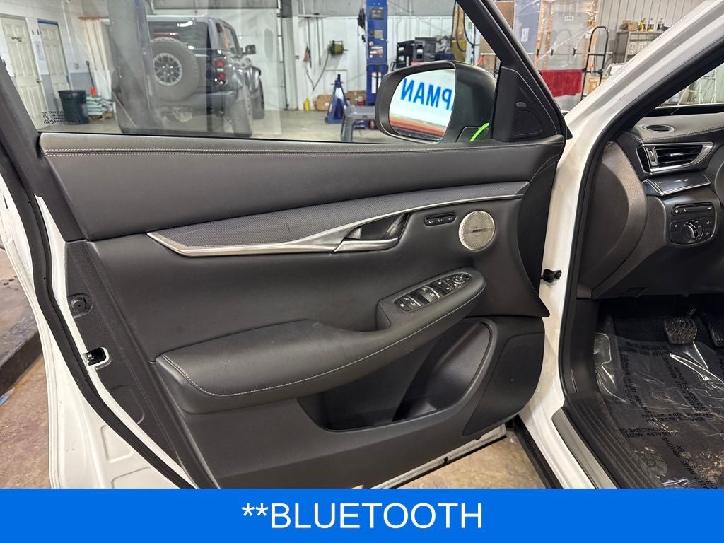 2023 INFINITI QX50 SPORT