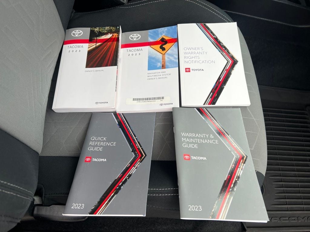 2023 Toyota Tacoma TRD Sport V6