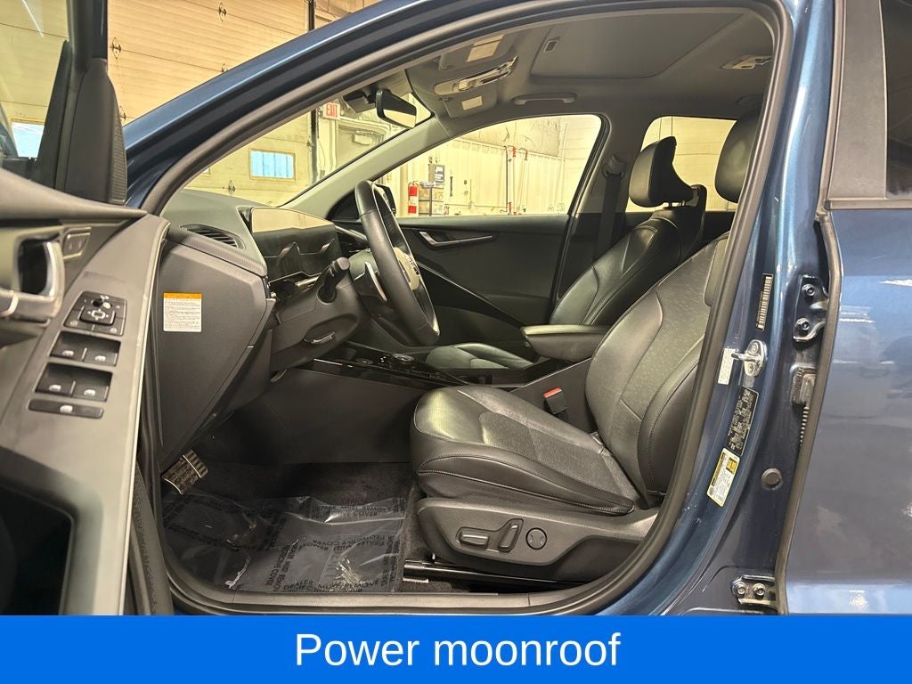 2023 Kia Niro Plug-In Hybrid SX