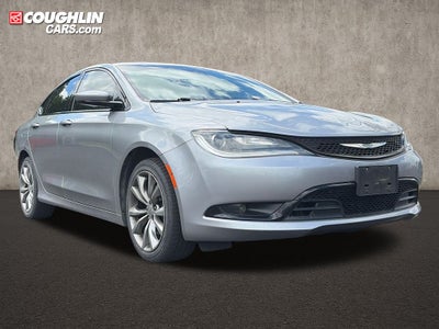 2016 Chrysler 200 S