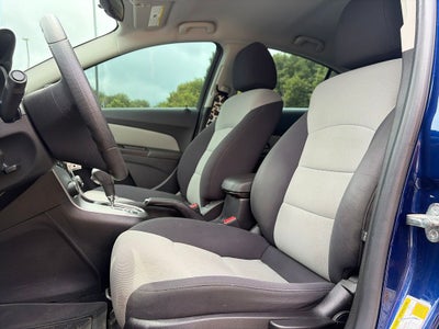 2013 Chevrolet Cruze LS