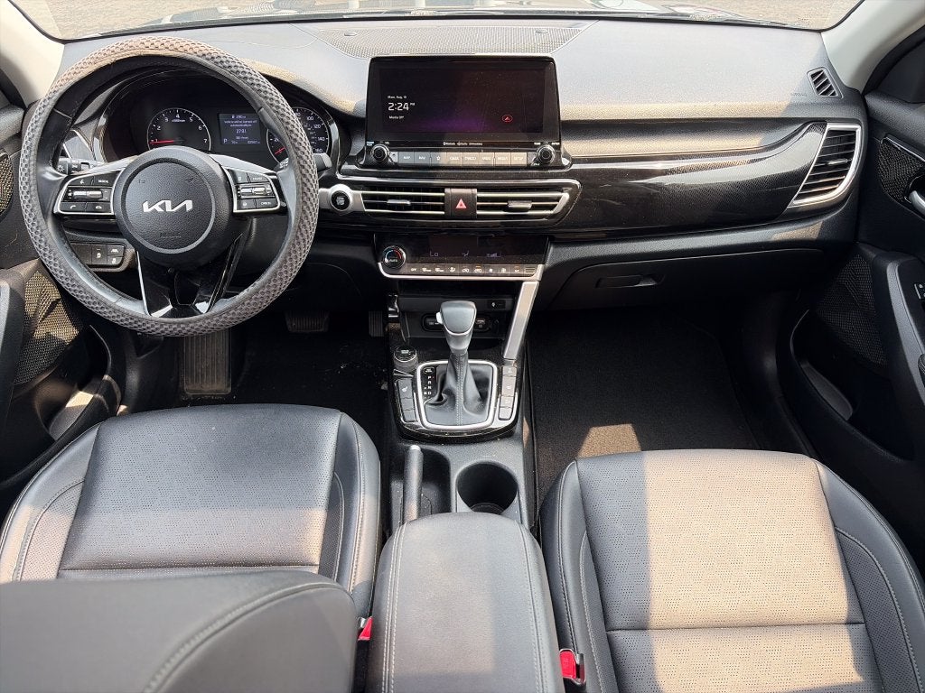 2023 Kia Seltos EX