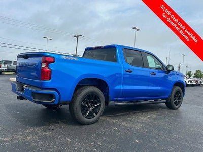 2025 Chevrolet Silverado 1500 Custom