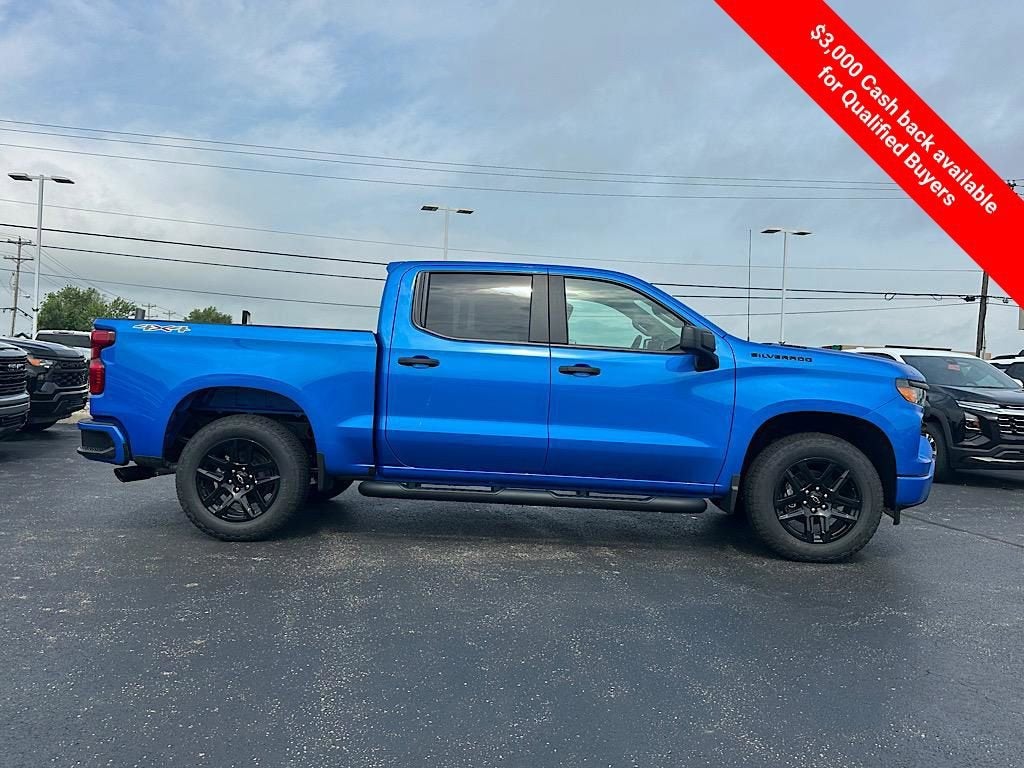 2025 Chevrolet Silverado 1500 Custom