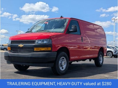 2025 Chevrolet Express Cargo WT