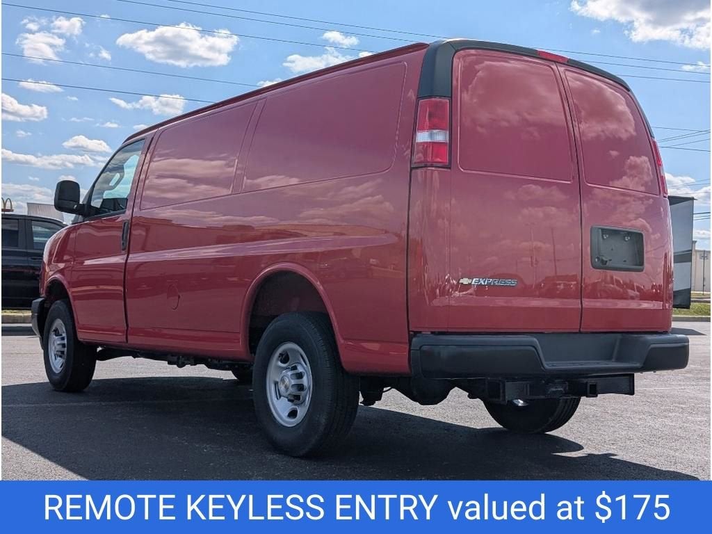 2025 Chevrolet Express Cargo WT