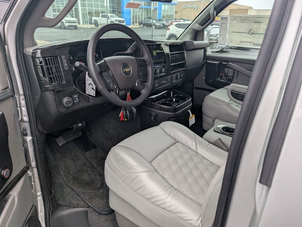 2026 Chevrolet Express Cargo WT