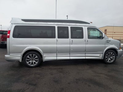 2026 Chevrolet Express Cargo WT